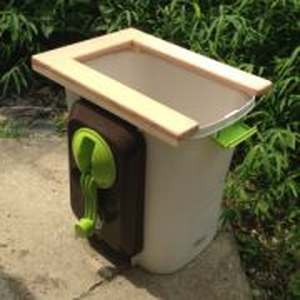 composttoilet.jpg